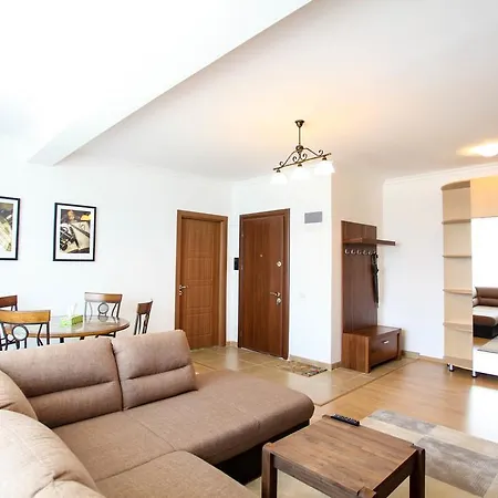 Apartament Solid House